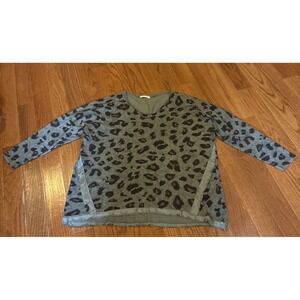 MADE IN ITALY Italian Lagenlook Sweater Top Leopard Green Womens One Size